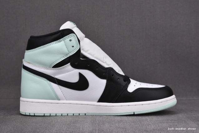 Rep LUCY Retro 1 861428-100 High Igloo Jordan 0812